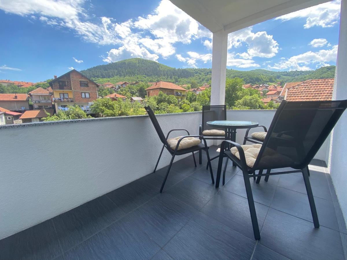 Sunset Delux Apartment Visoko Exterior foto